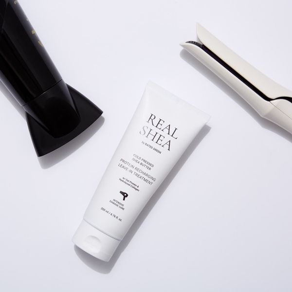 Термозахисний відновлюючий крем для волосся з маслом ши Rated Green Real Shea Cold Pressed Shea Butter Leave-In Treatment RG03 фото