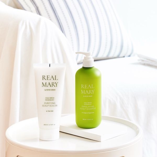 Глибокоочищаючий відлущуючий шампунь із соком розмарину Rated Green Real Mary Cold Brewed Rosemary Exfoliating Scalp Shampoo RG08 фото