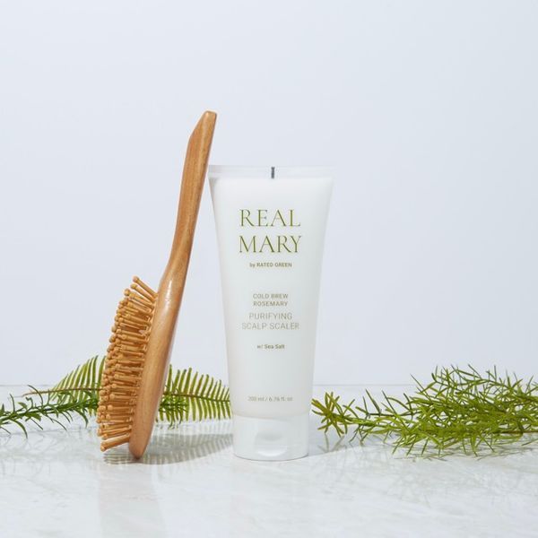 Очищаюча маска для шкіри голови з морською сіллю Rated Green Real Mary Cold Brewed Rosemary Purifying Scalp Scaler, 50 ml RG11 фото