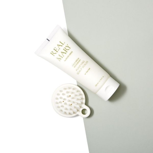 Очищаюча маска для шкіри голови з морською сіллю Rated Green Real Mary Cold Brewed Rosemary Purifying Scalp Scaler, 50 ml RG11 фото