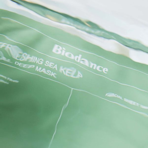 Освіжаюча гідрогелева маска з екстрактом водоростей Biodance Refreshing Sea Kelp Real Deep Mask BIO04 фото