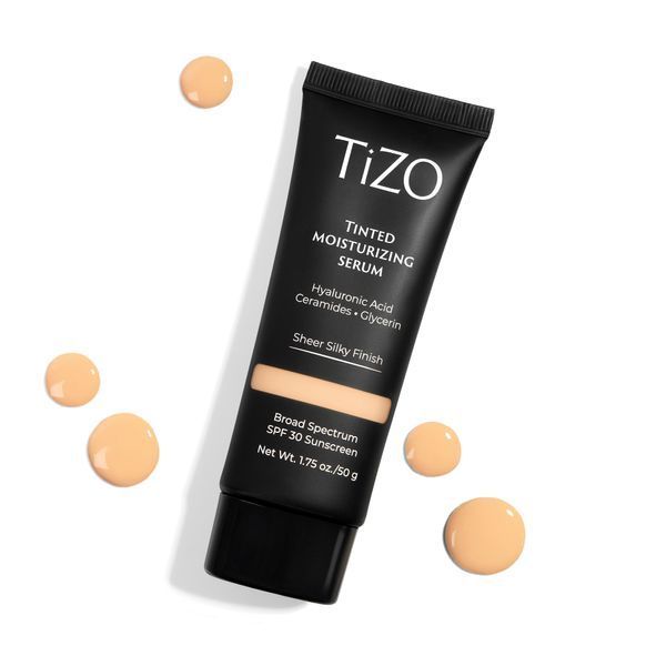 Тонуюча сироватка TiZO Tinted Moisturizing Serum SPF 30 Light-Medium TZ02 фото
